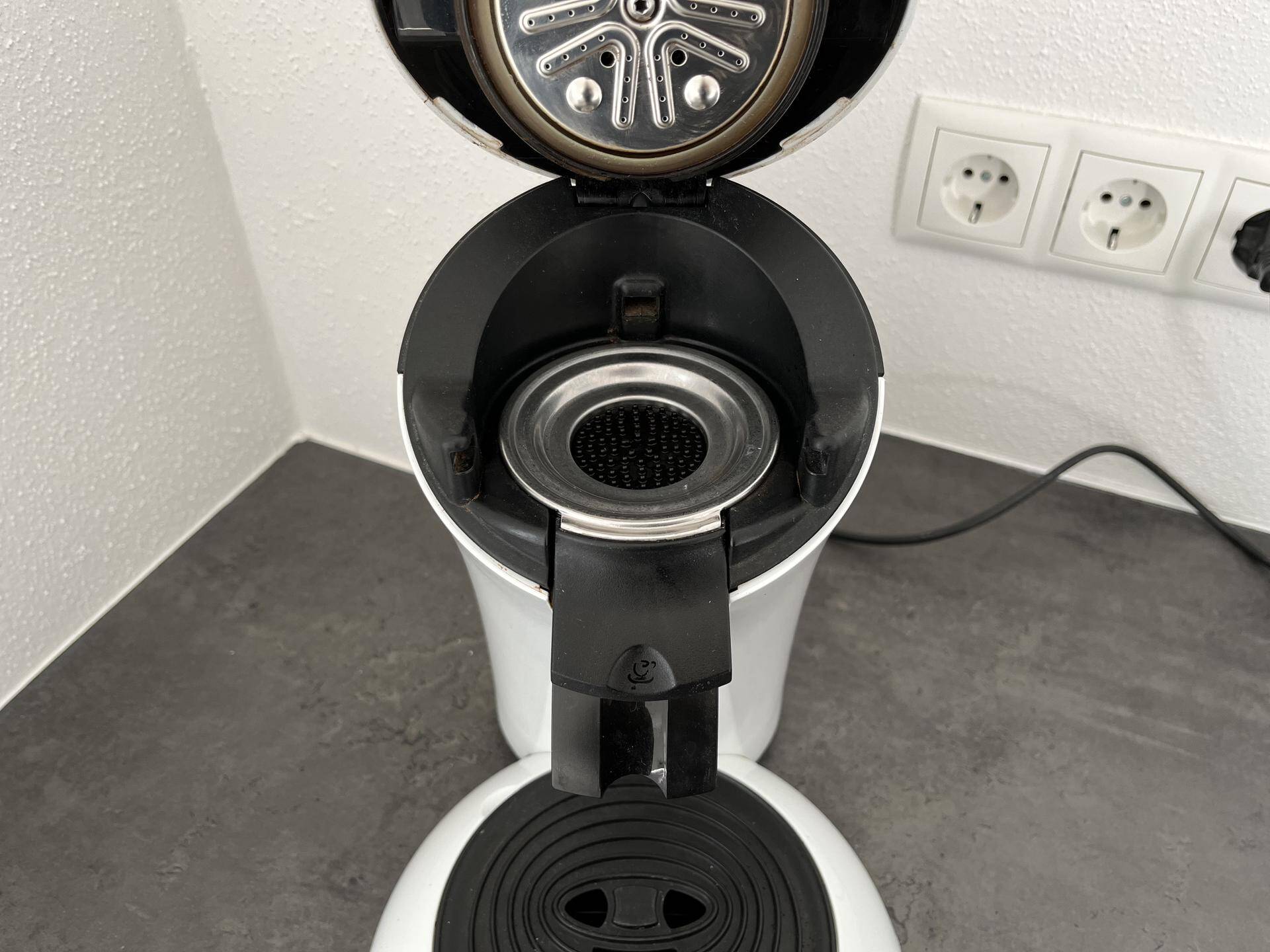Philips Senseo Kaffeemaschine geöffnet für Pad